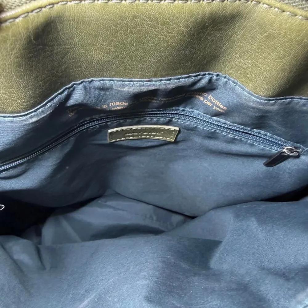 Matt-nat Women's Green and Khaki Bag